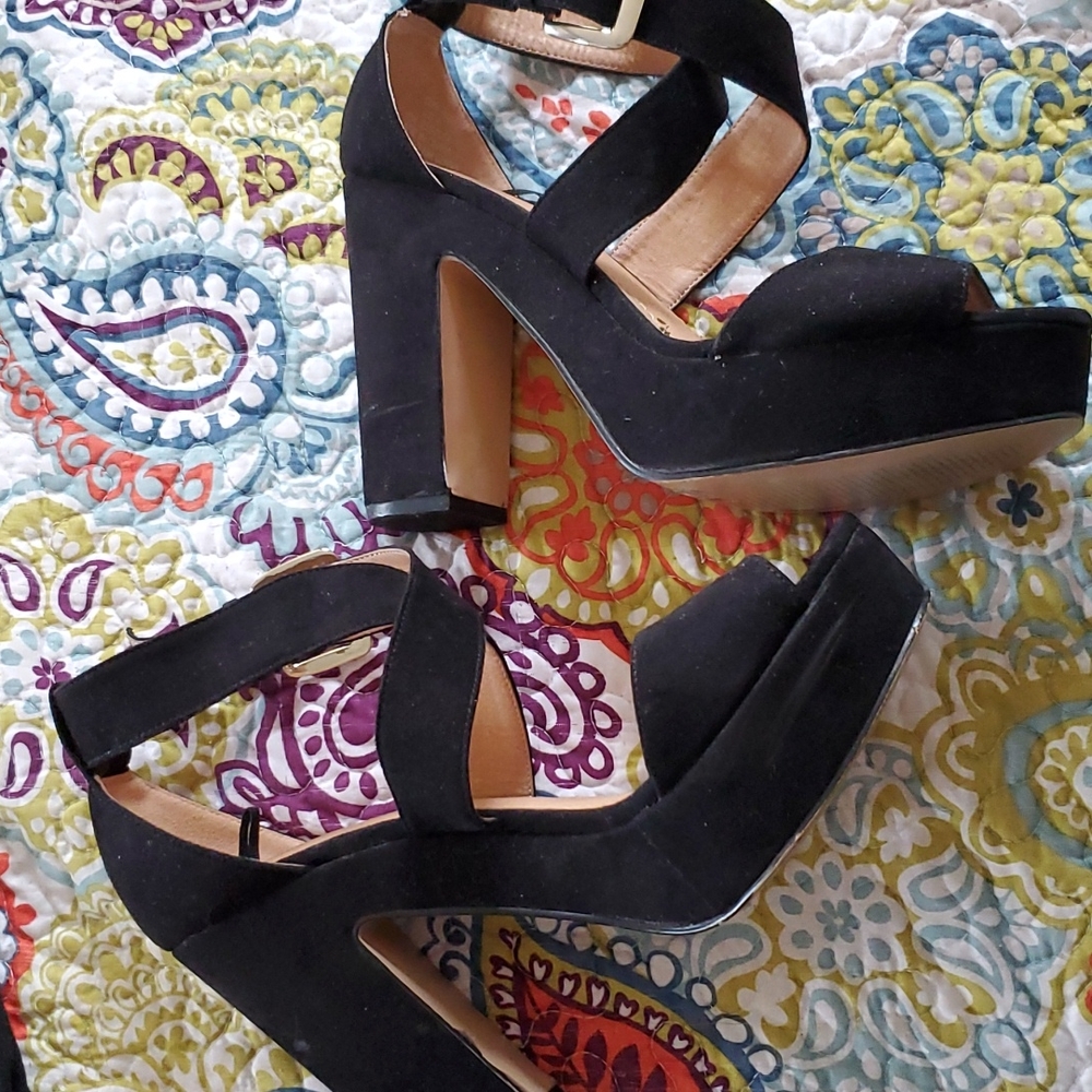 Platform heels - Picture 8 of 8